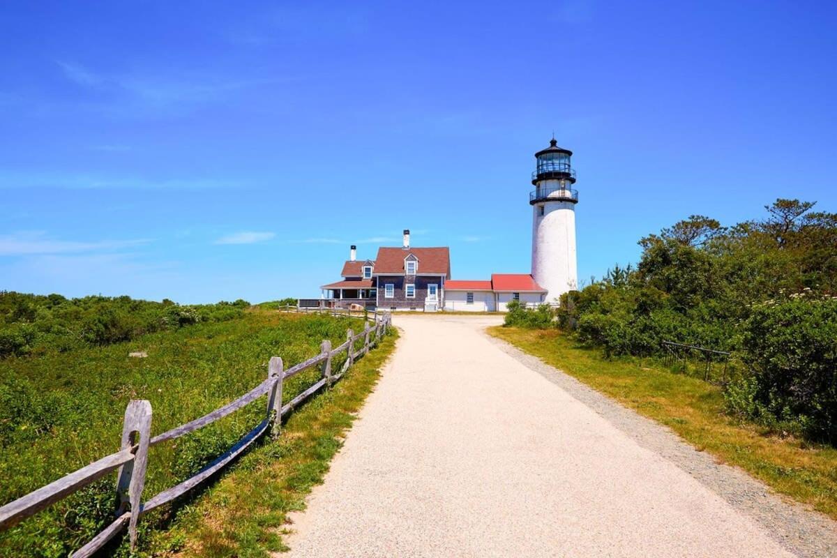 12216 - Beautiful Views Of Cape Cod Bay Access To Private Beach Easy Access To P-Town Truro Exteriér fotografie