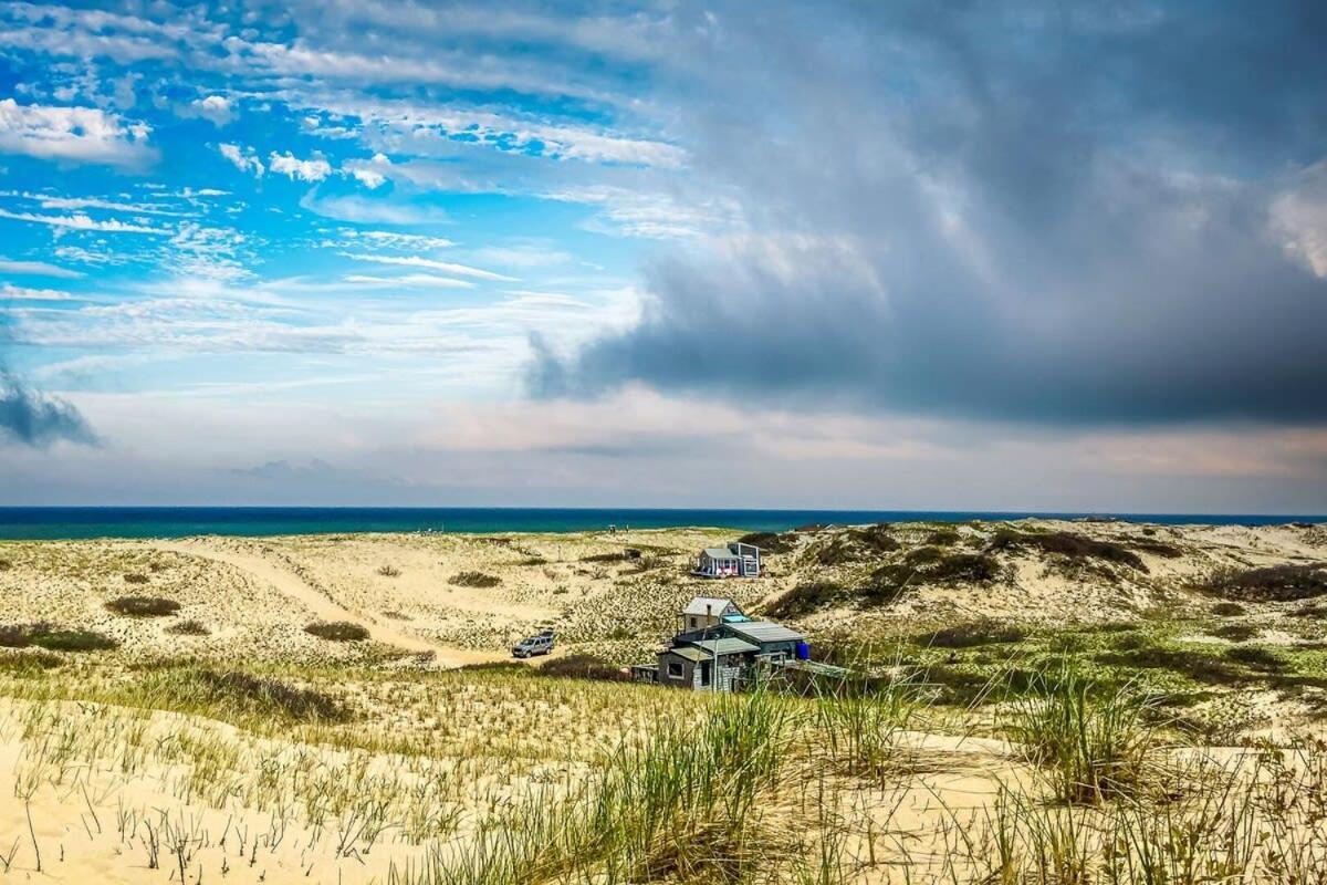 12216 - Beautiful Views Of Cape Cod Bay Access To Private Beach Easy Access To P-Town Truro Exteriér fotografie