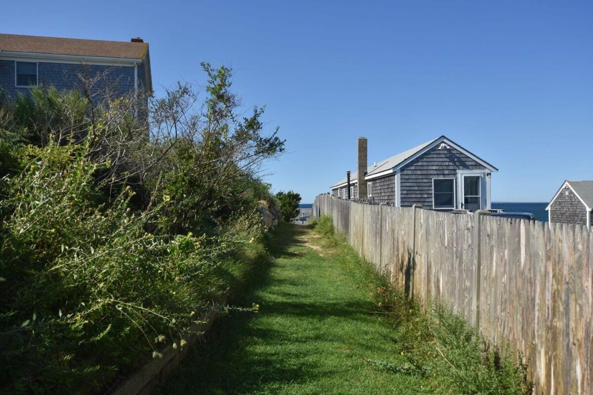 12216 - Beautiful Views Of Cape Cod Bay Access To Private Beach Easy Access To P-Town Truro Exteriér fotografie